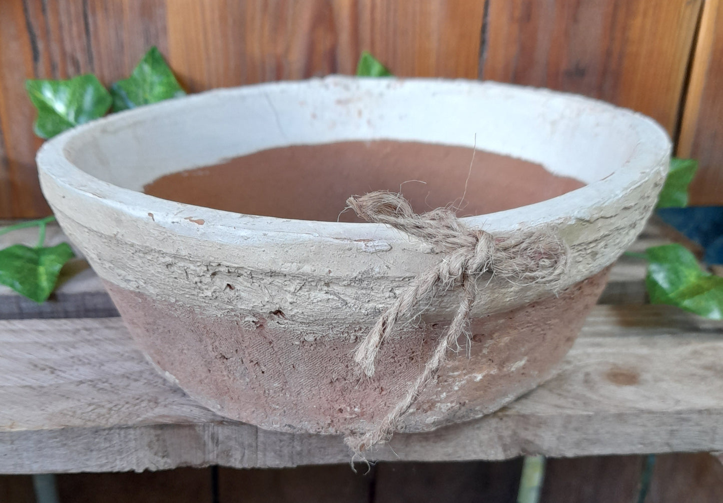 Planter - Antique Style White Rim Dish
