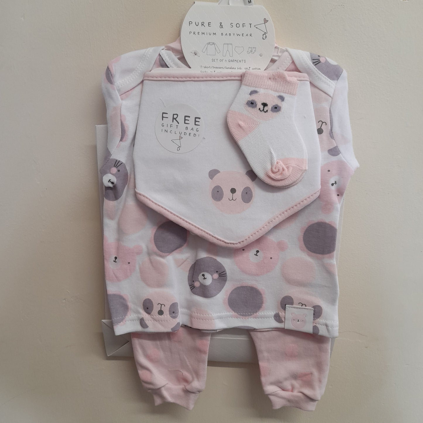 Babywear, Bear 4 Piece Gift Set, Pink, with Dust Cover and Bag