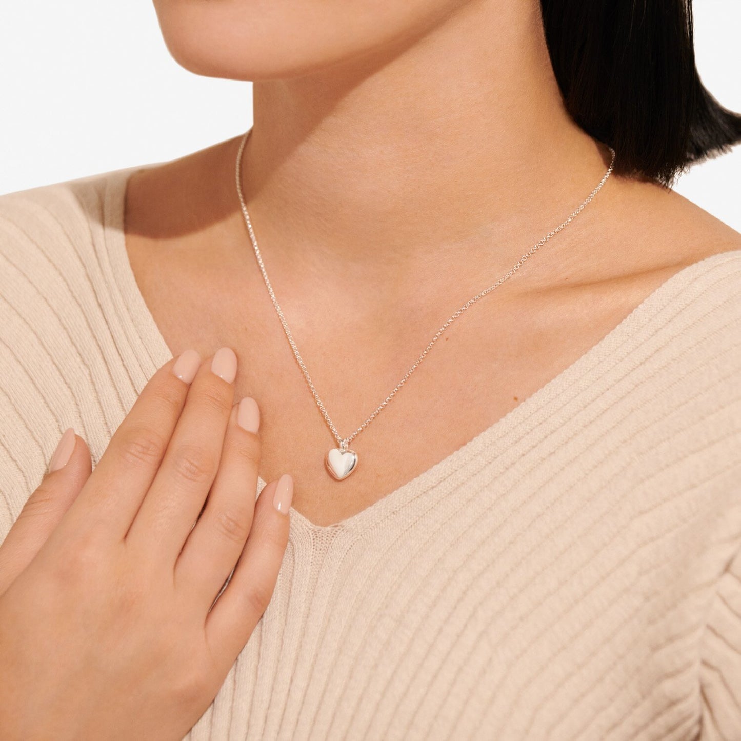 Woman A Little Granddaughter Necklace, Silver-Plated